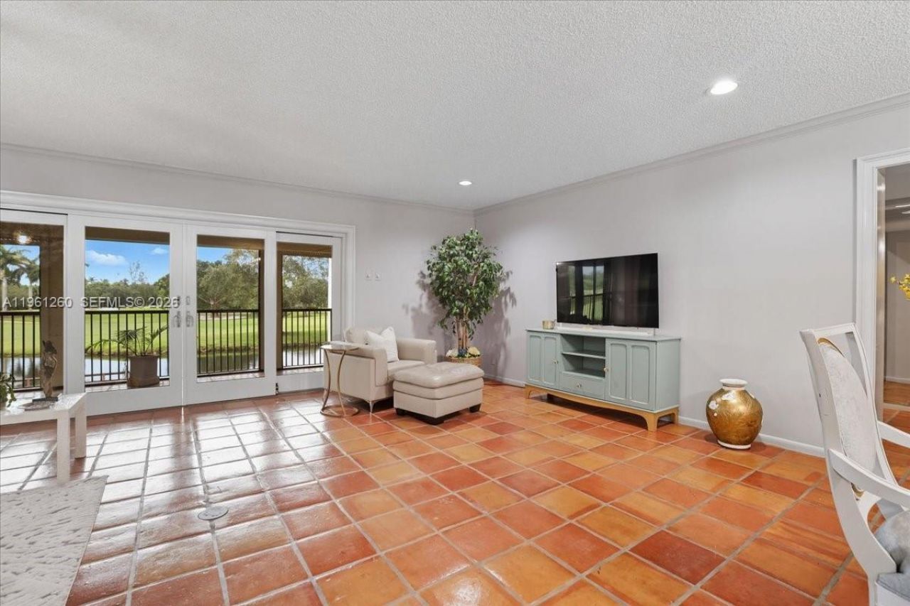 400 NW 127th Ave, Unit 13, Plantation, FL 33325 Photo