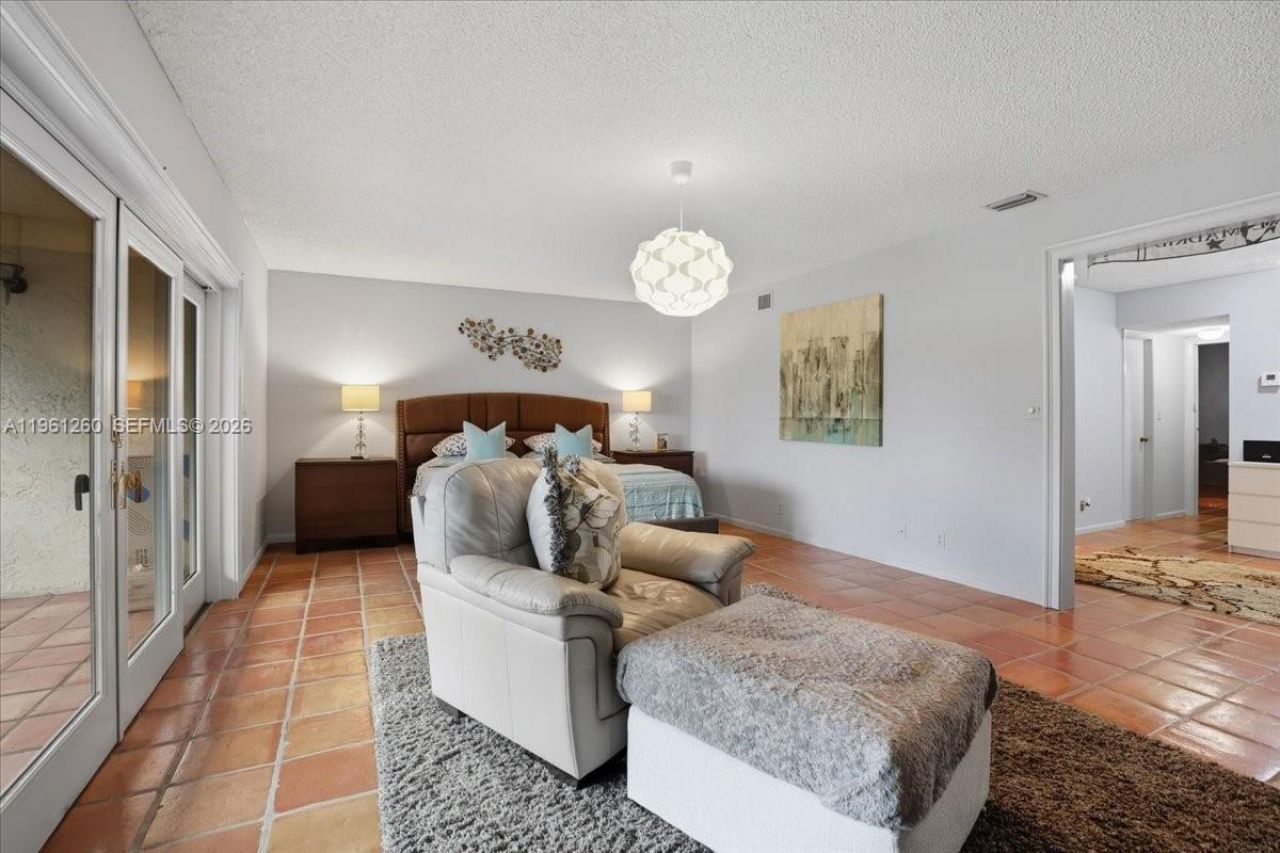 400 NW 127th Ave, Unit 13, Plantation, FL 33325 Photo