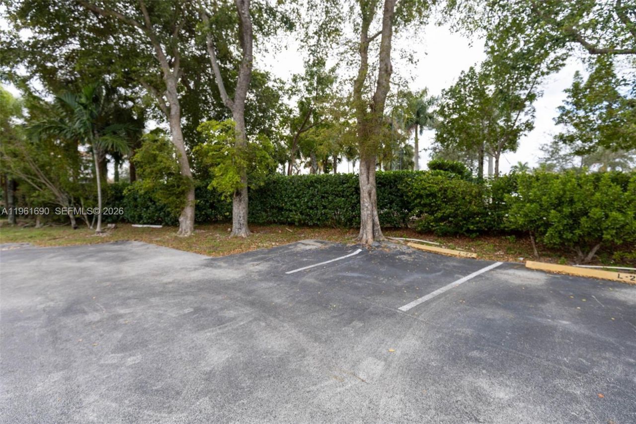4400 Hillcrest Dr , Unit 901B, Hollywood, FL 33021 Photo