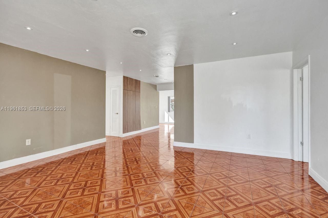 6617 Dahlia Dr, Miramar, FL 33023 Photo