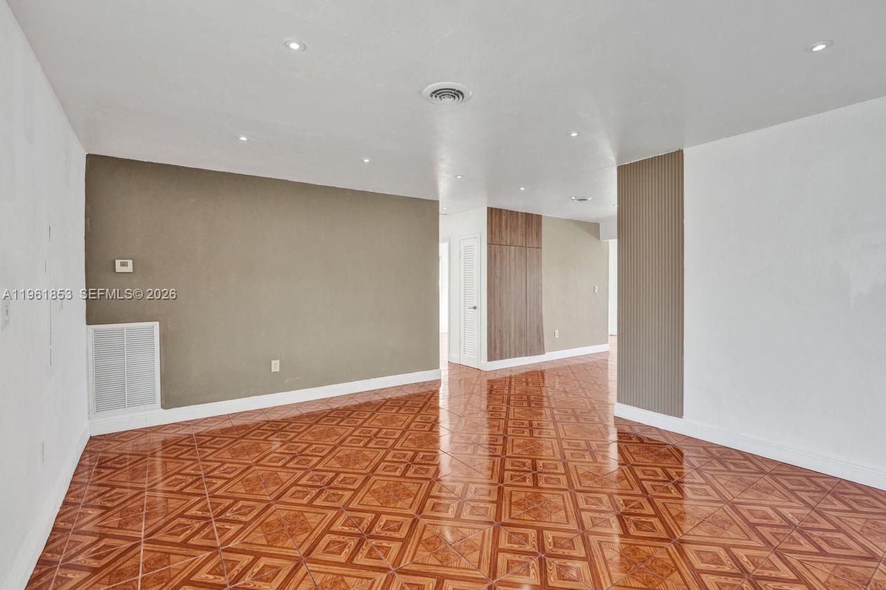 6617 Dahlia Dr, Miramar, FL 33023 Photo