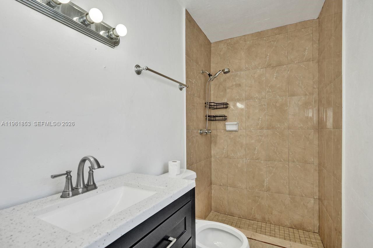 6617 Dahlia Dr, Miramar, FL 33023 Photo