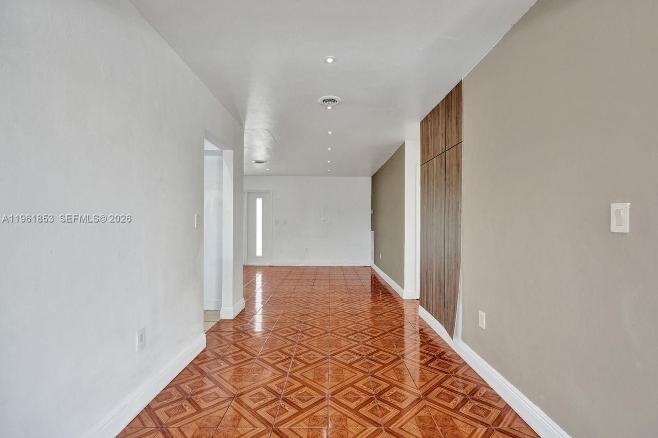 6617 Dahlia Dr, Miramar, FL 33023 Photo