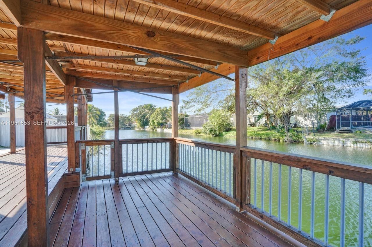 6617 Dahlia Dr, Miramar, FL 33023 Photo