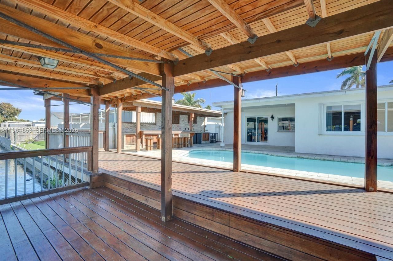 6617 Dahlia Dr, Miramar, FL 33023 Photo