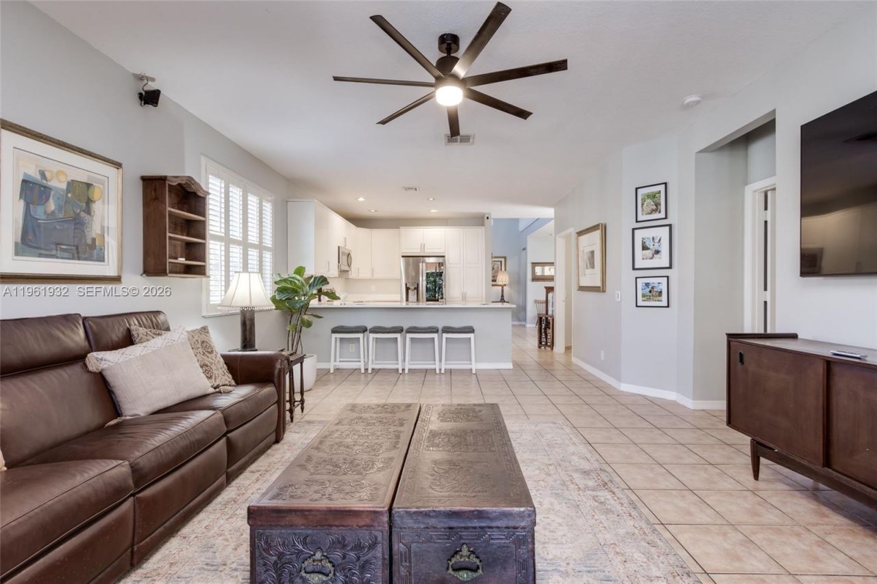 1280 Majesty Ter, Weston, FL 33327 Photo