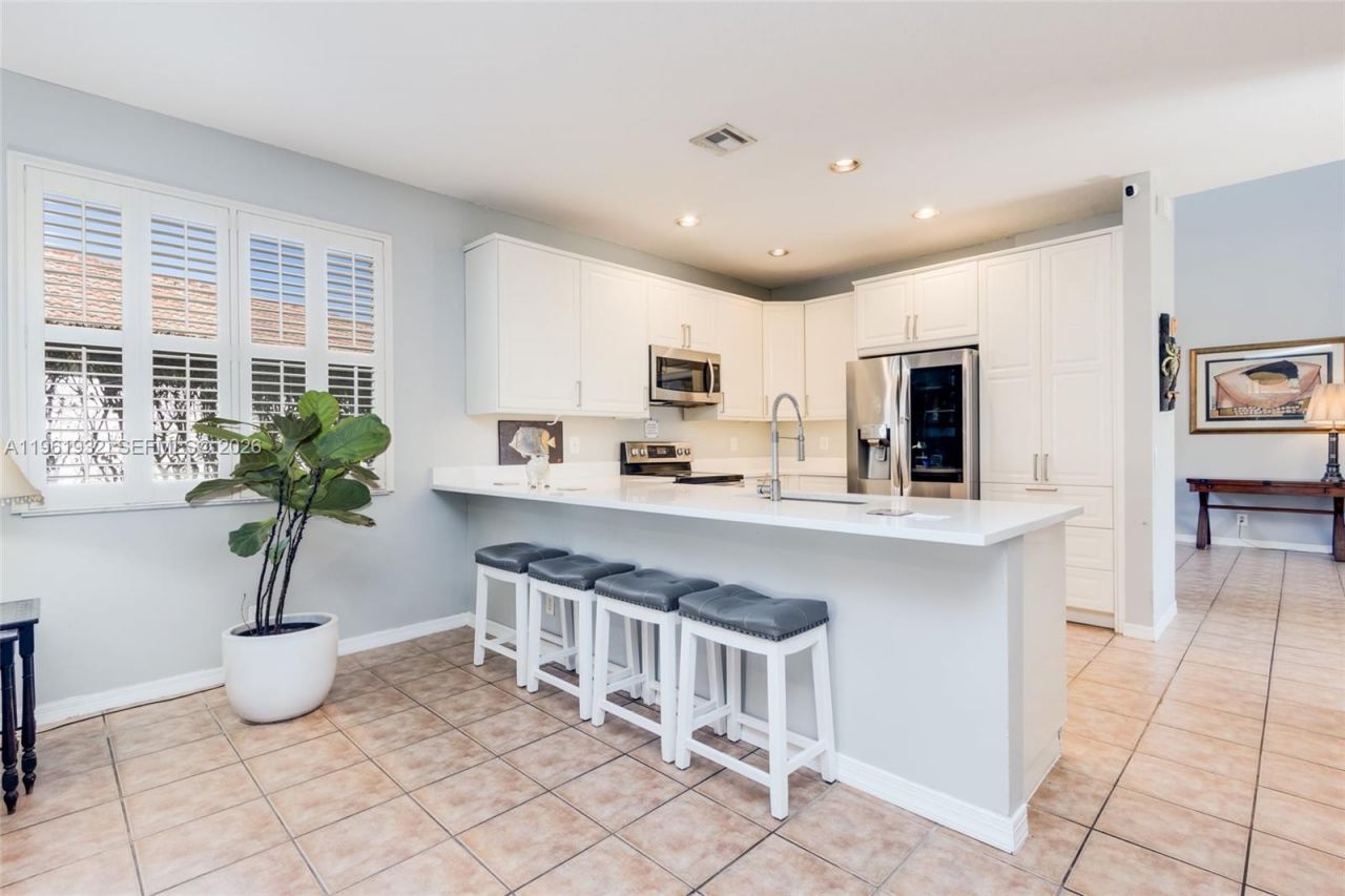 1280 Majesty Ter, Weston, FL 33327 Photo