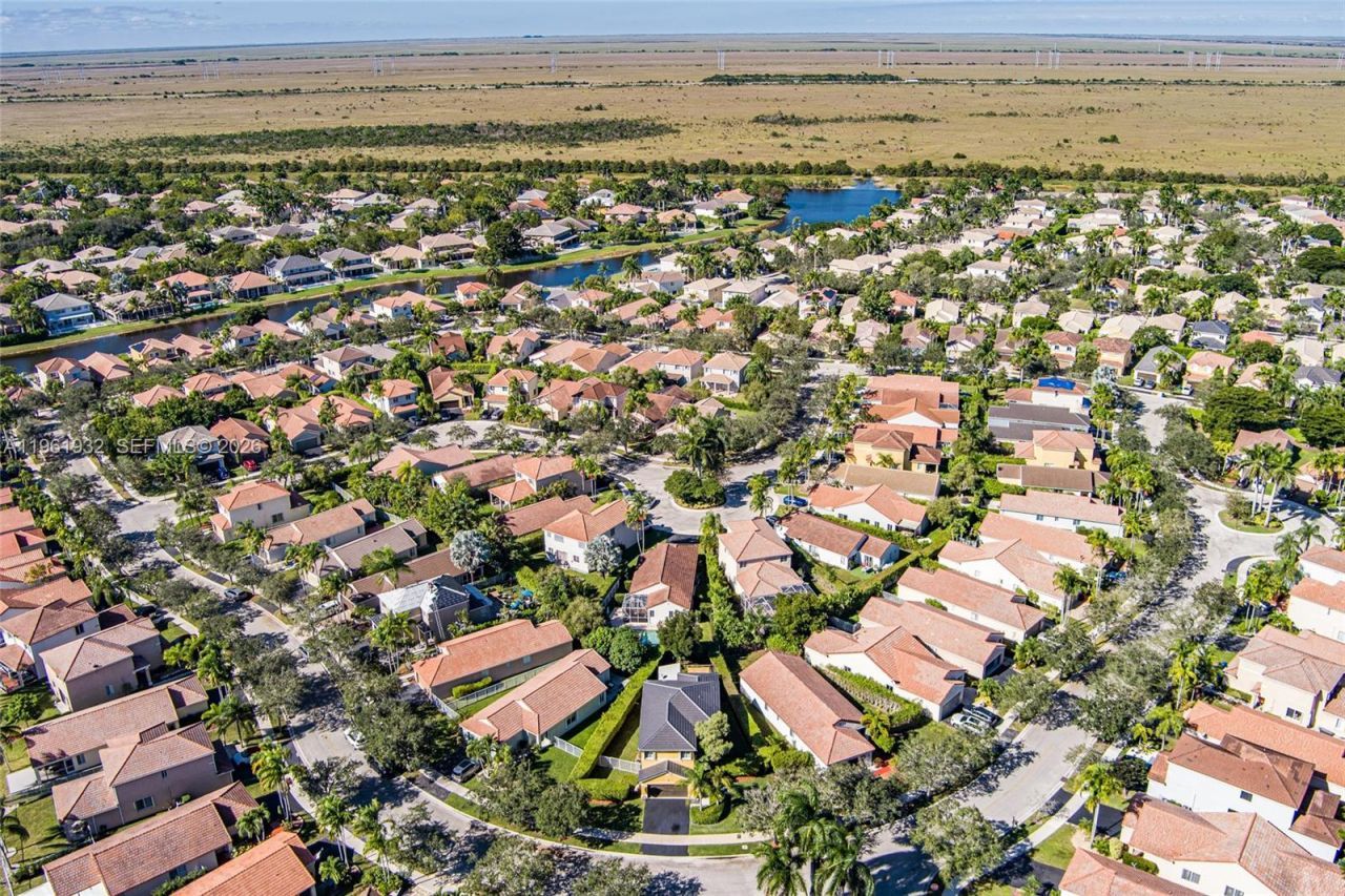 1280 Majesty Ter, Weston, FL 33327 Photo