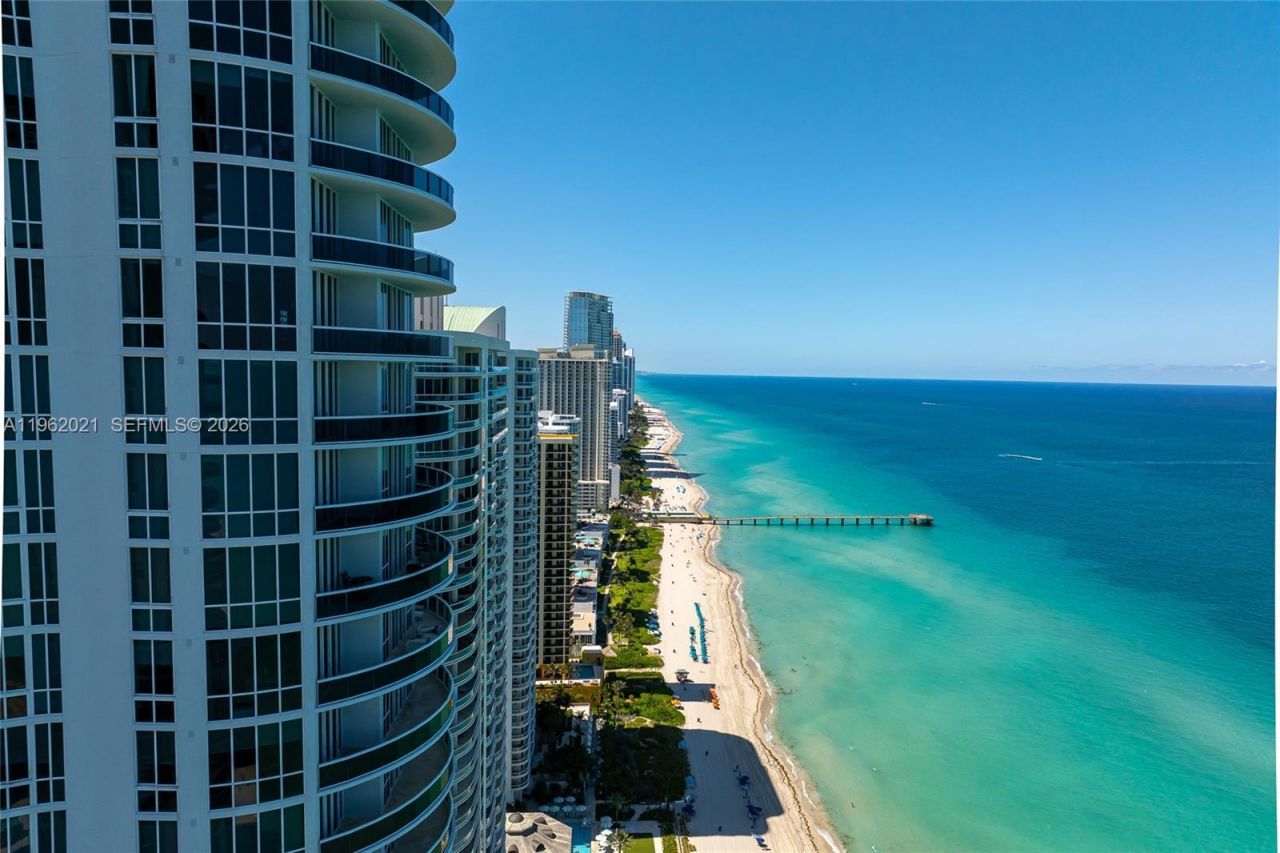 15901 Collins Ave, Unit 2303, Sunny Isles Beach, FL 33160 Photo