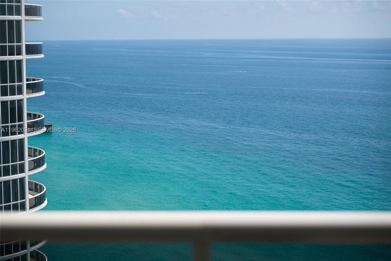 15901 Collins Ave, Unit 2303, Sunny Isles Beach, FL 33160 Photo