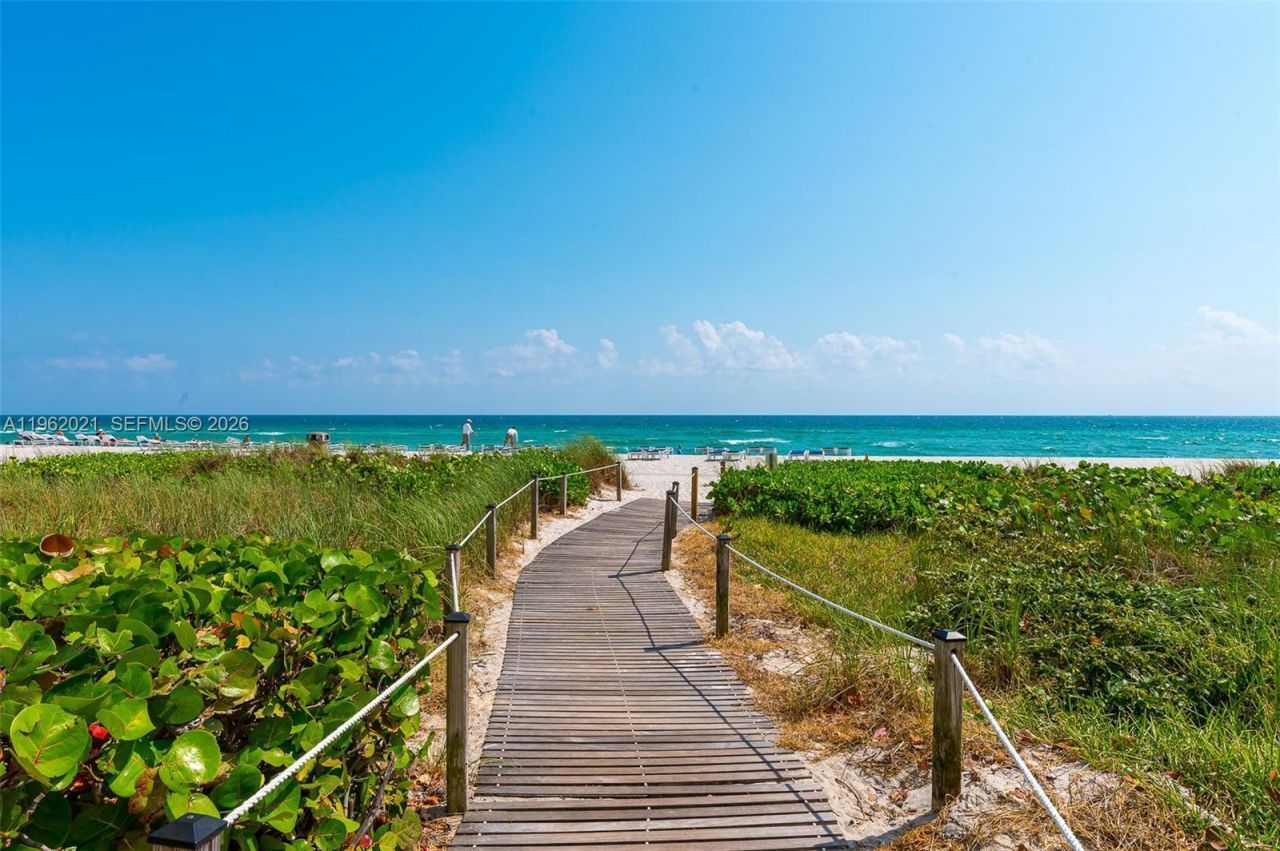 15901 Collins Ave, Unit 2303, Sunny Isles Beach, FL 33160 Photo