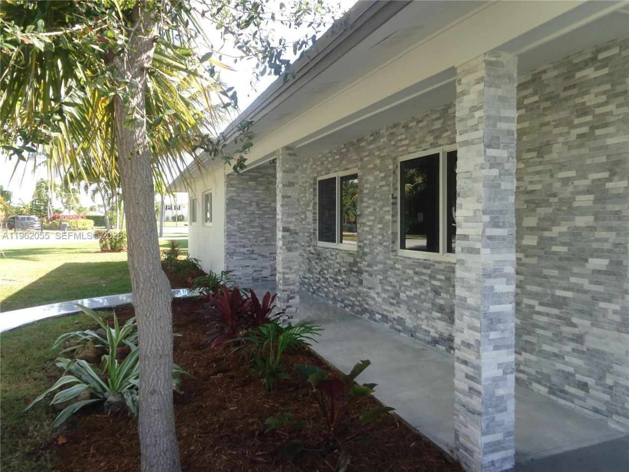 1565 Thumb Point Dr, Fort Pierce, FL 34949 Photo