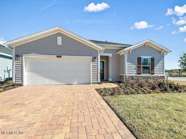 2704 BERRYHILL Road, Green Cove Springs, FL 32043