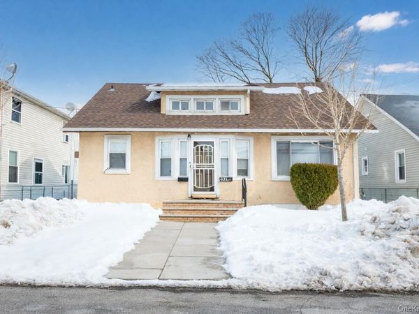 12015 195th Street, Saint Albans, NY 11412