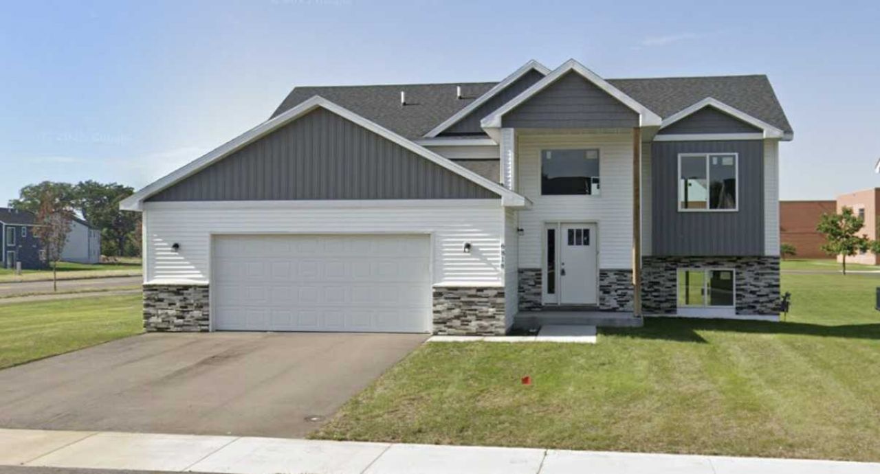 6818 376th Street, North Branch, MN 55056 Main Photo