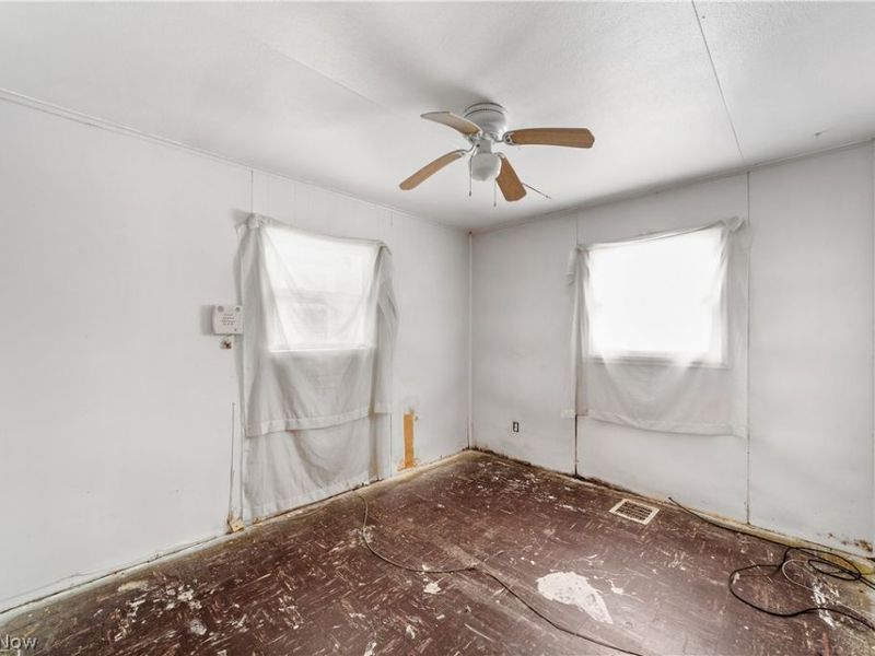 3890 E 149th Street, Cleveland, OH 44128 Photo 11