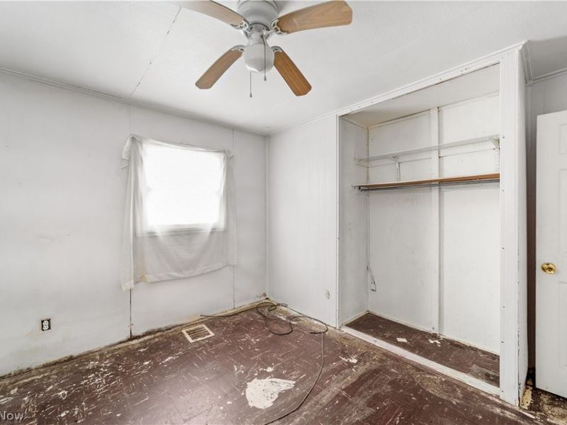 3890 E 149th Street, Cleveland, OH 44128 Photo 12