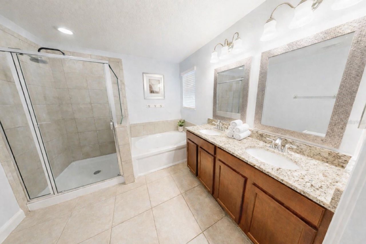 1110 Seminole Sky Drive, Ruskin, FL 33570 Photo