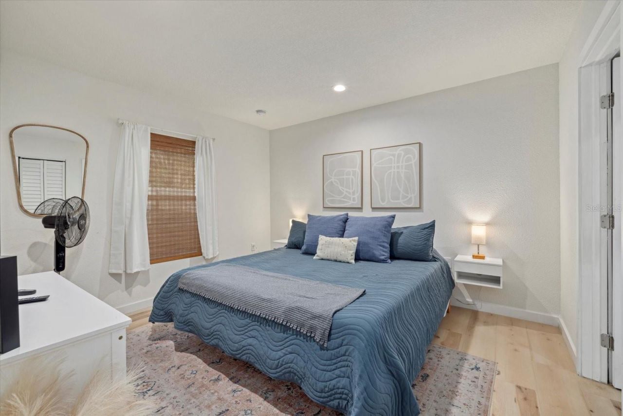 2069 Bougainvillea Street, Sarasota, FL 34239 Photo