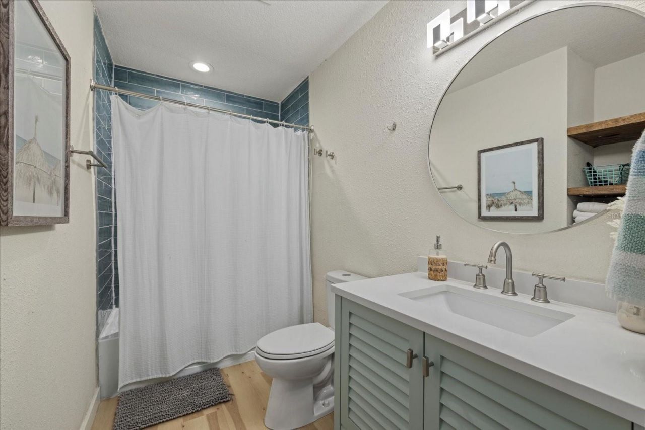 2069 Bougainvillea Street, Sarasota, FL 34239 Photo