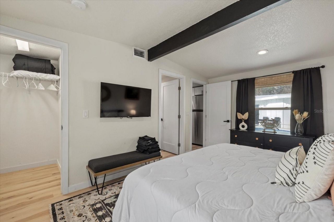2069 Bougainvillea Street, Sarasota, FL 34239 Photo