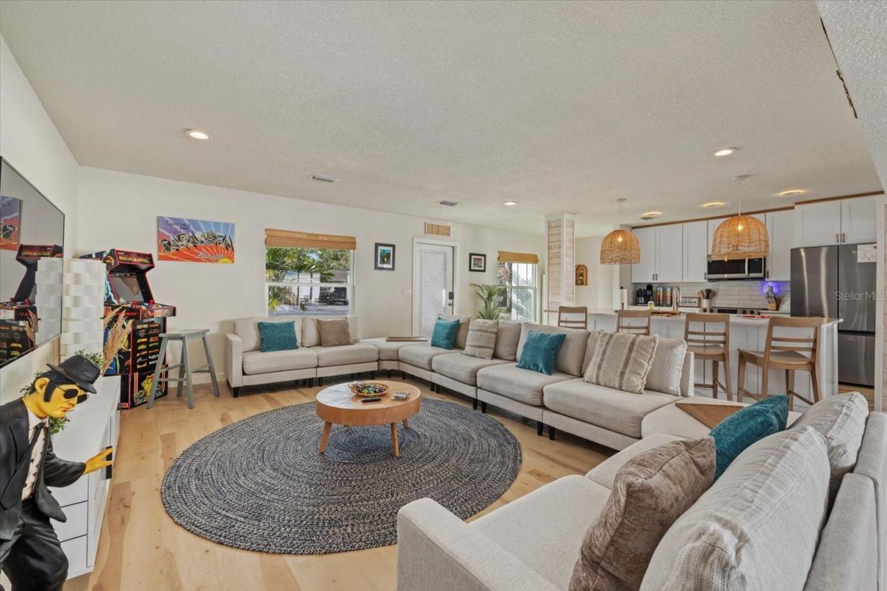 2069 Bougainvillea Street, Sarasota, FL 34239 Photo