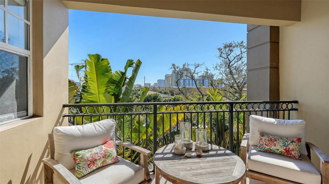 1268 11th Street, Unit 2403, Sarasota, FL 34236 Photo