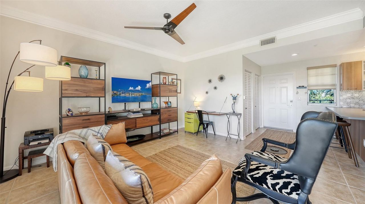 1268 11th Street, Unit 2403, Sarasota, FL 34236 Photo