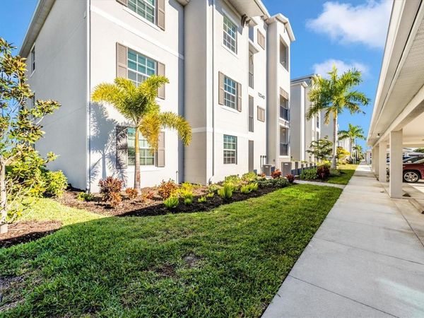 12180 WELLEN GOLF STREET, Unit 301, VENICE, FL 34293