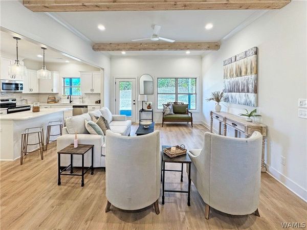 5070 Summerfield Drive E, Tuscaloosa, AL 35404