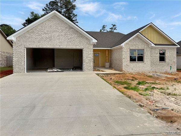 5070 Summerfield Drive E, Tuscaloosa, AL 35404