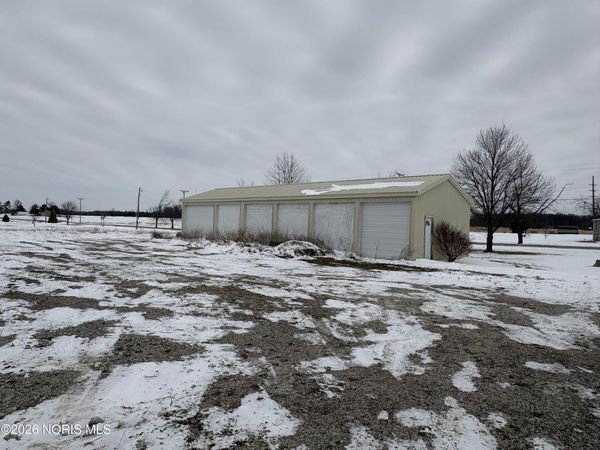 3007 W County Rd 52 , Tiffin, OH 44883