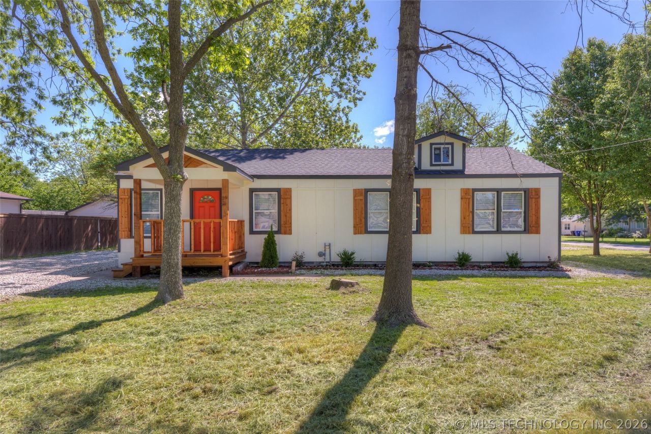 917 S Birch Place, Broken Arrow, OK 74012 Main Photo