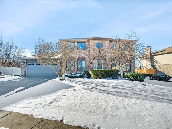 8627 Sunshine Lane, Orland Park, IL 60462