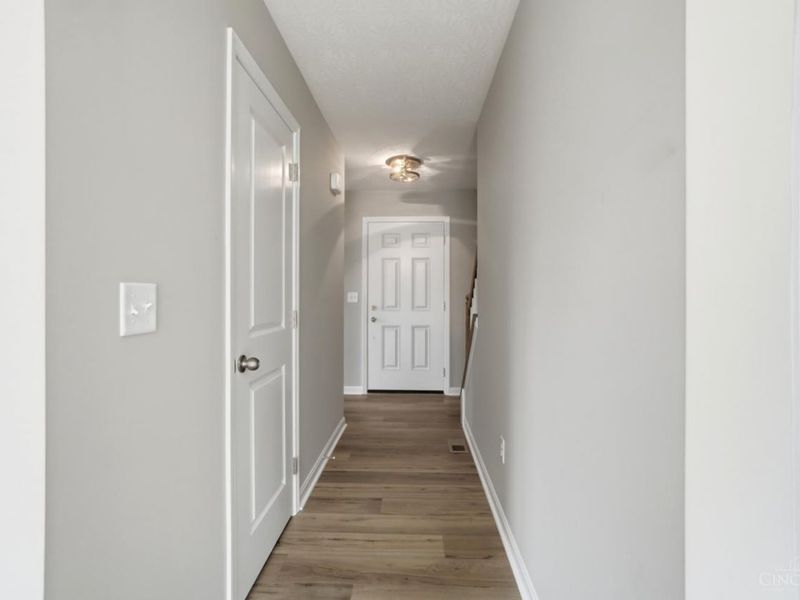 450 Hamilton View Drive, Hamilton, OH 45013 Photo 32
