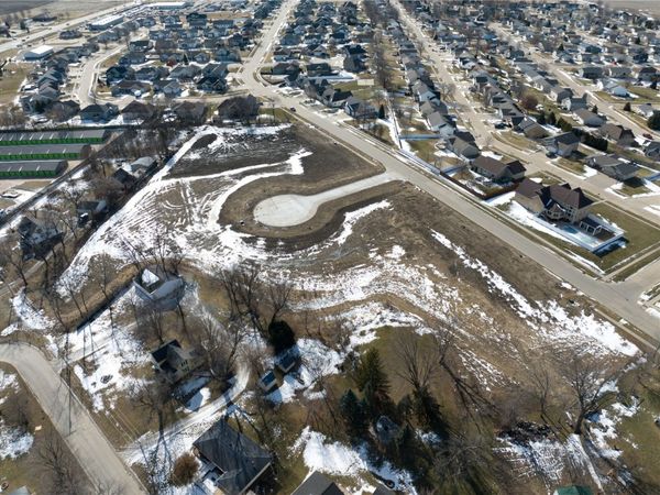 218 Main Street S, Center Point, IA 52213