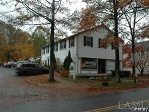 70 Westchester Avenue , Pound Ridge, NY 10576