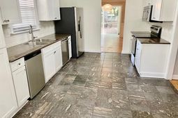 1279 Deep Water Drive photo 4