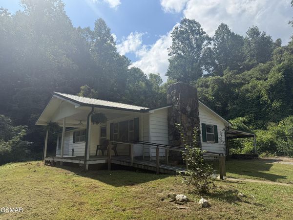 103 Branam Hollow Lane, Gatlinburg, TN 37738