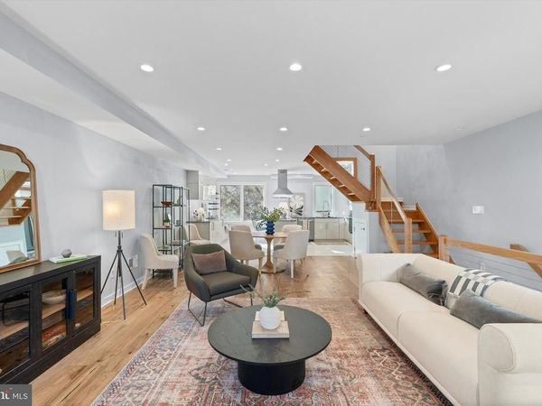 869 CORINTHIAN AVENUE, Unit 3, PHILADELPHIA, PA 19130