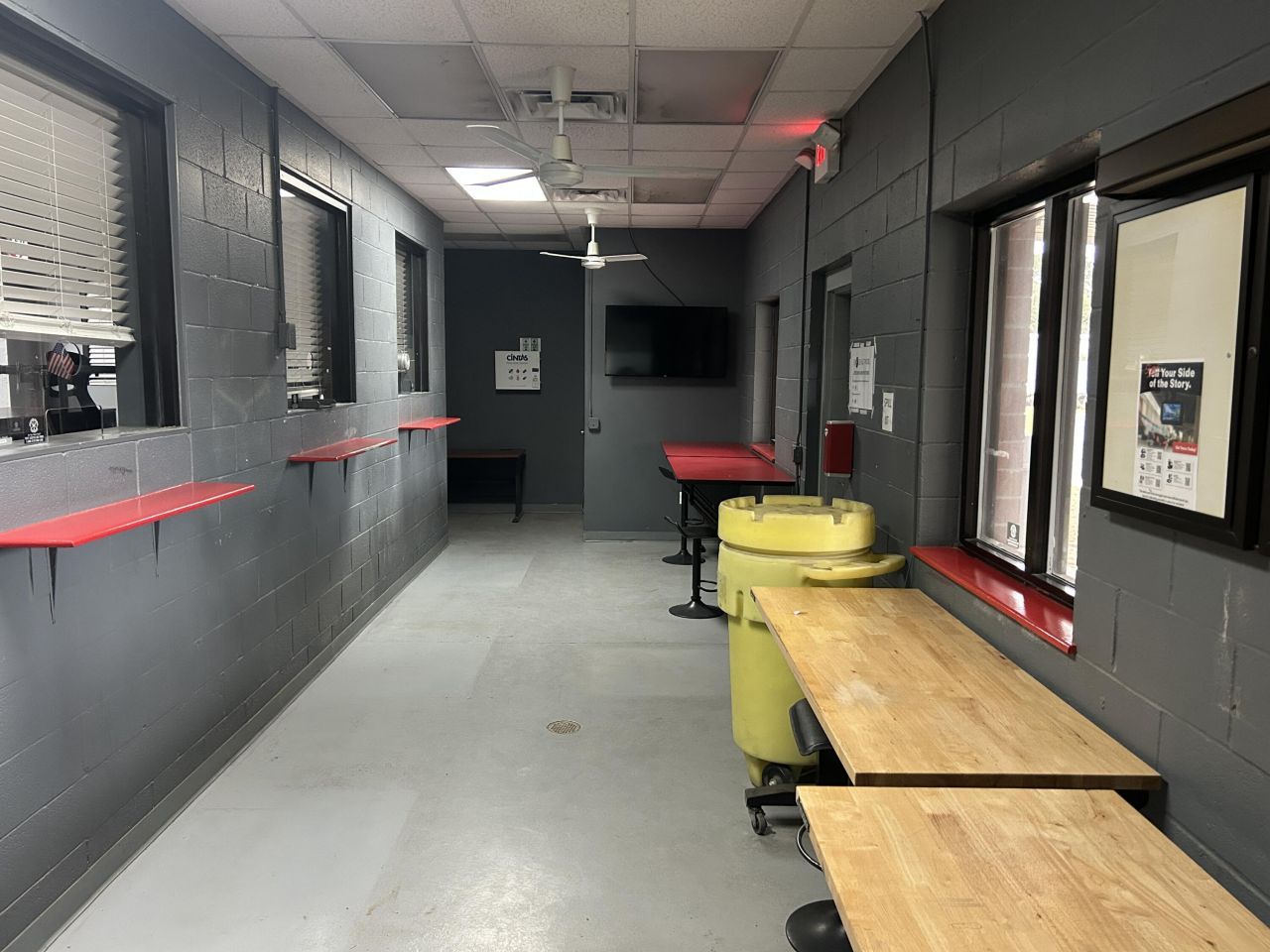 472 Long Point Rd Road Photo 5