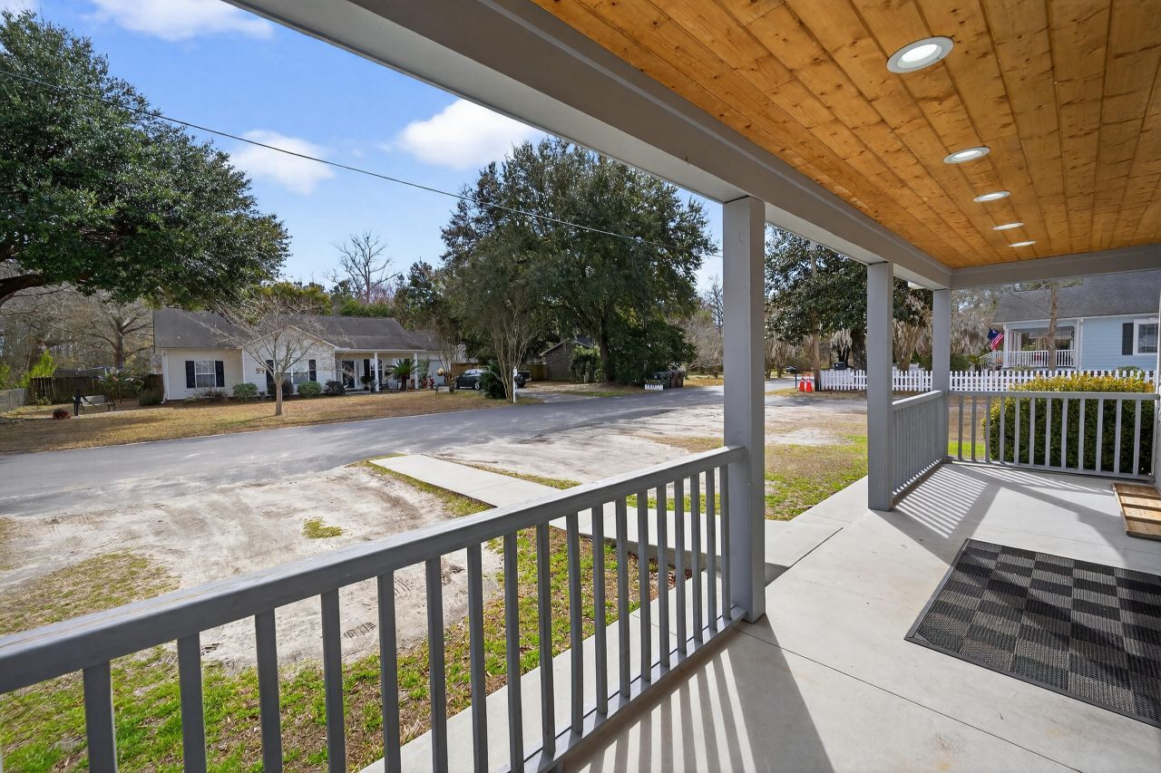 209 Metts Street Photo 10