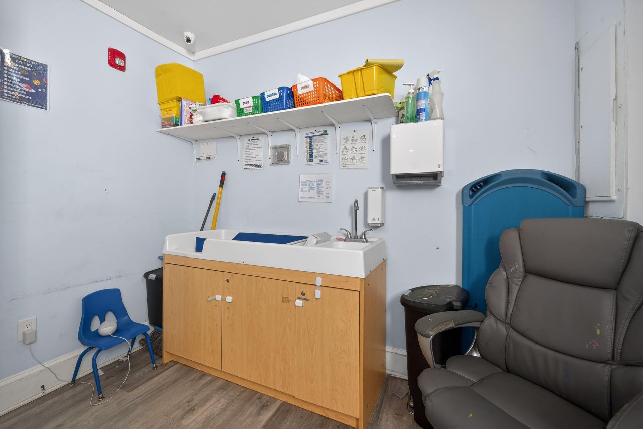 209 Metts Street Photo 22