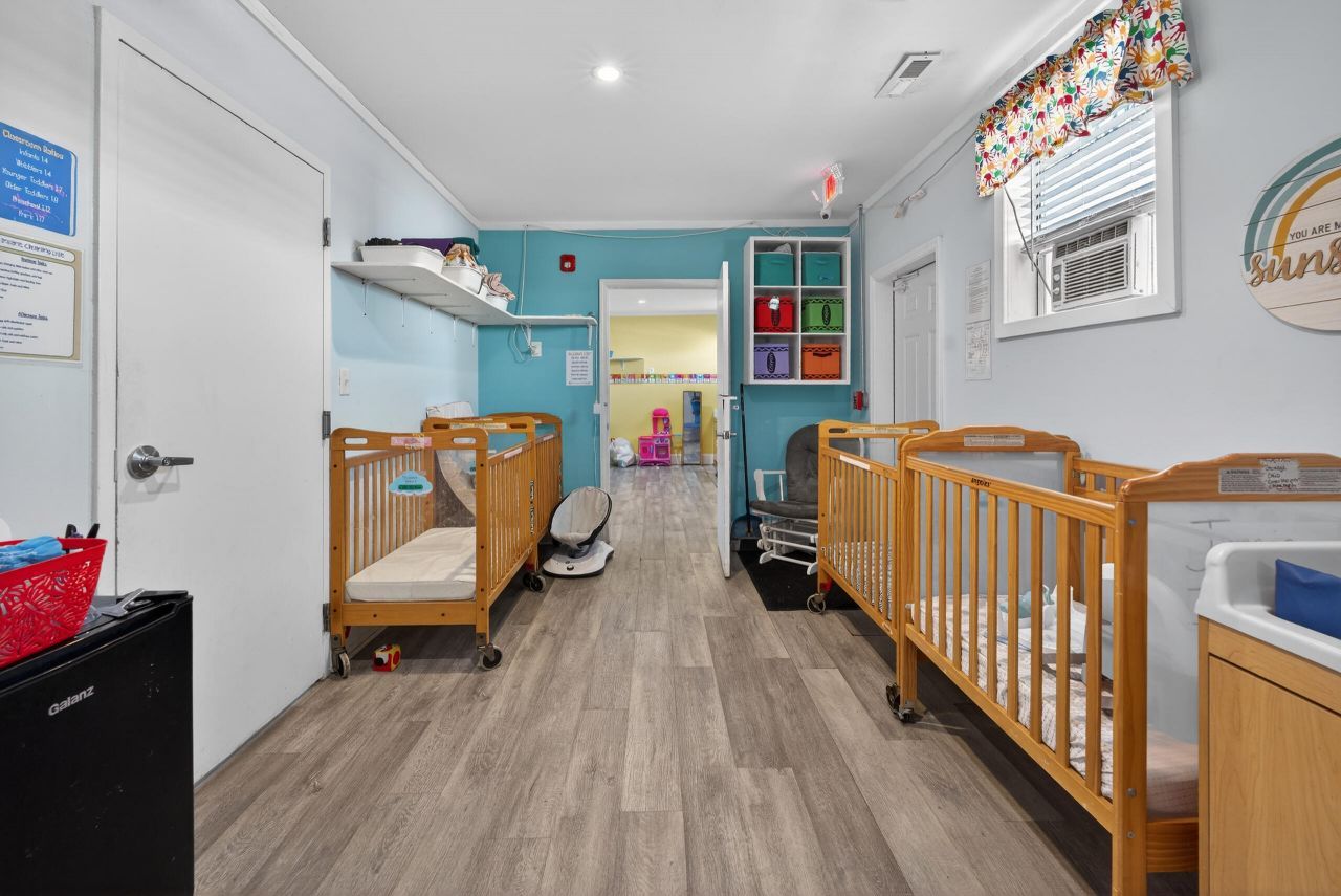 209 Metts Street Photo 25