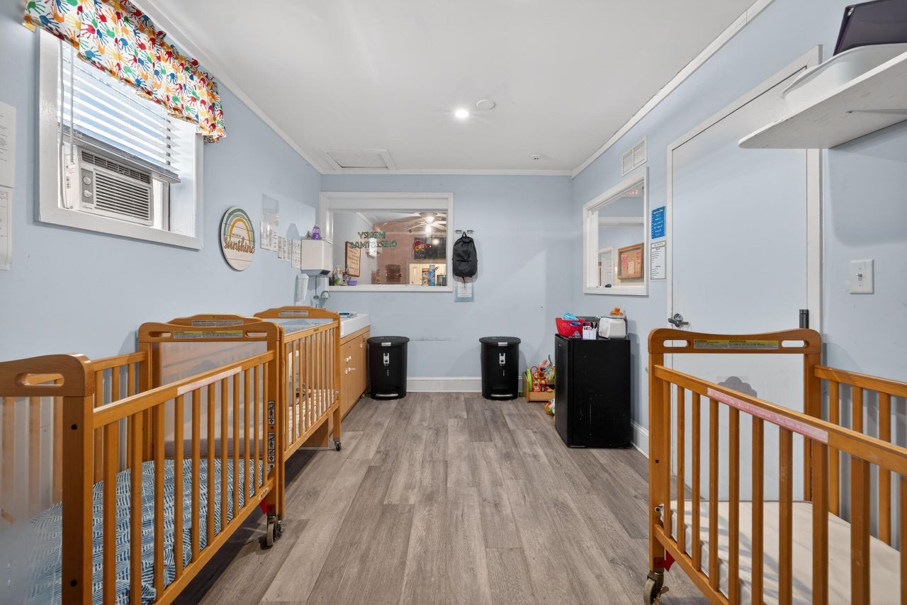 209 Metts Street Photo 26