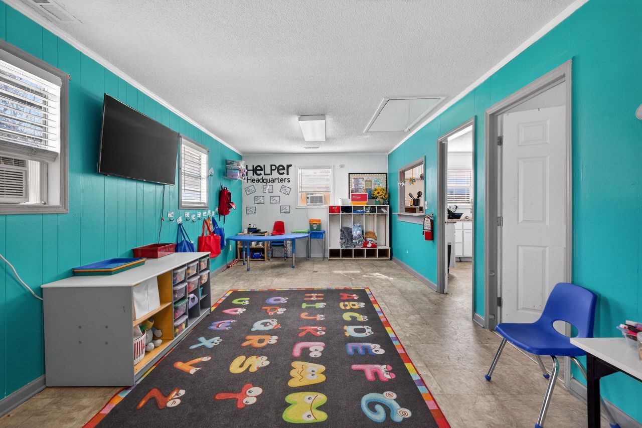 209 Metts Street Photo 36