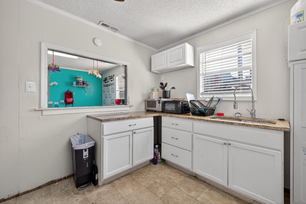 209 Metts Street Photo 41