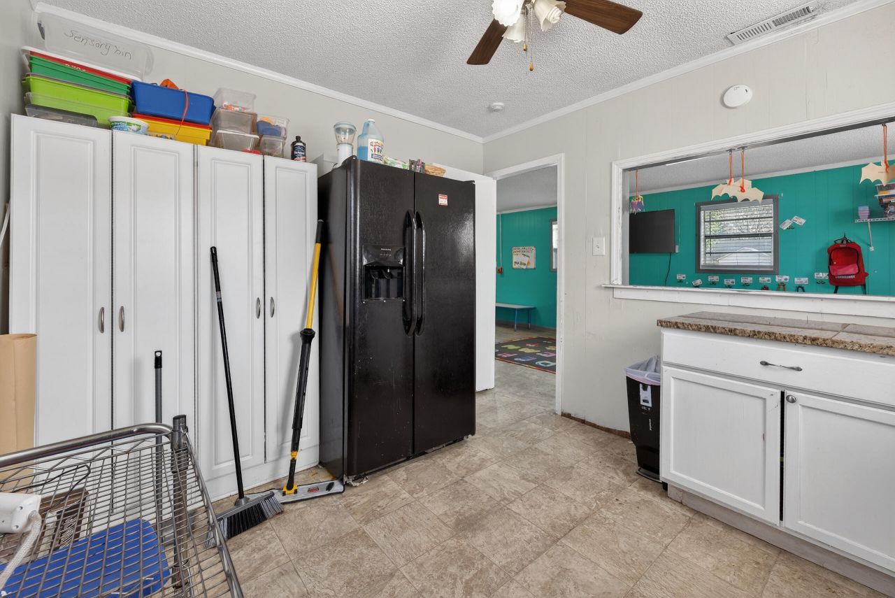 209 Metts Street Photo 43