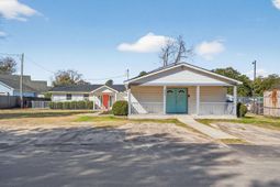 209 Metts Street photo 4