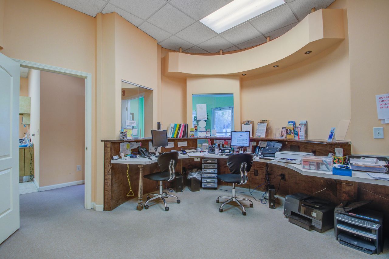 100 Omalley Drive  Photo 19